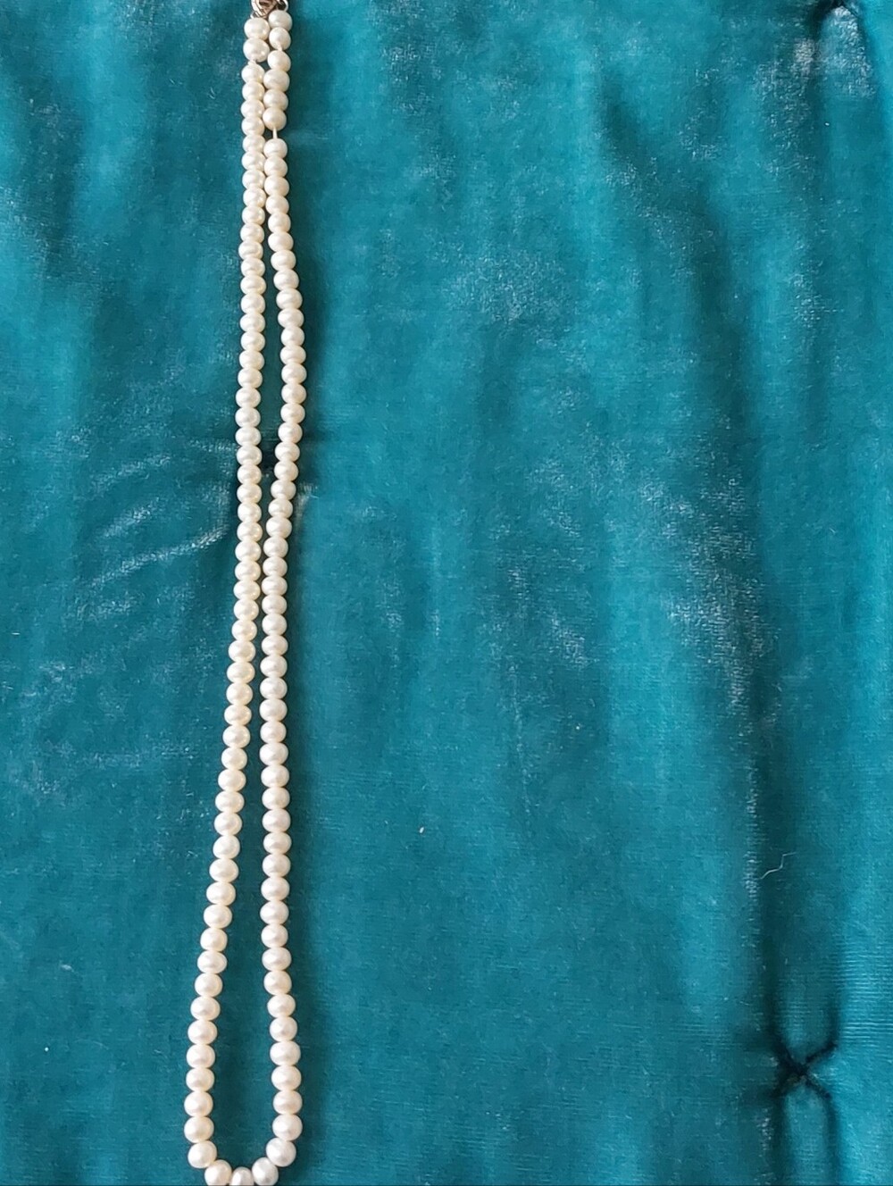 Vintage Pearl and 10kt Necklace